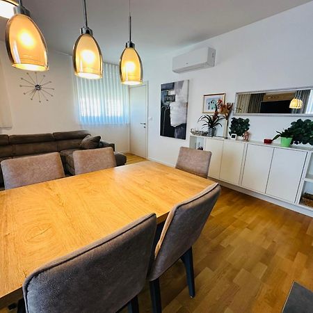 Apartment King With Private Parking Задар Екстериор снимка