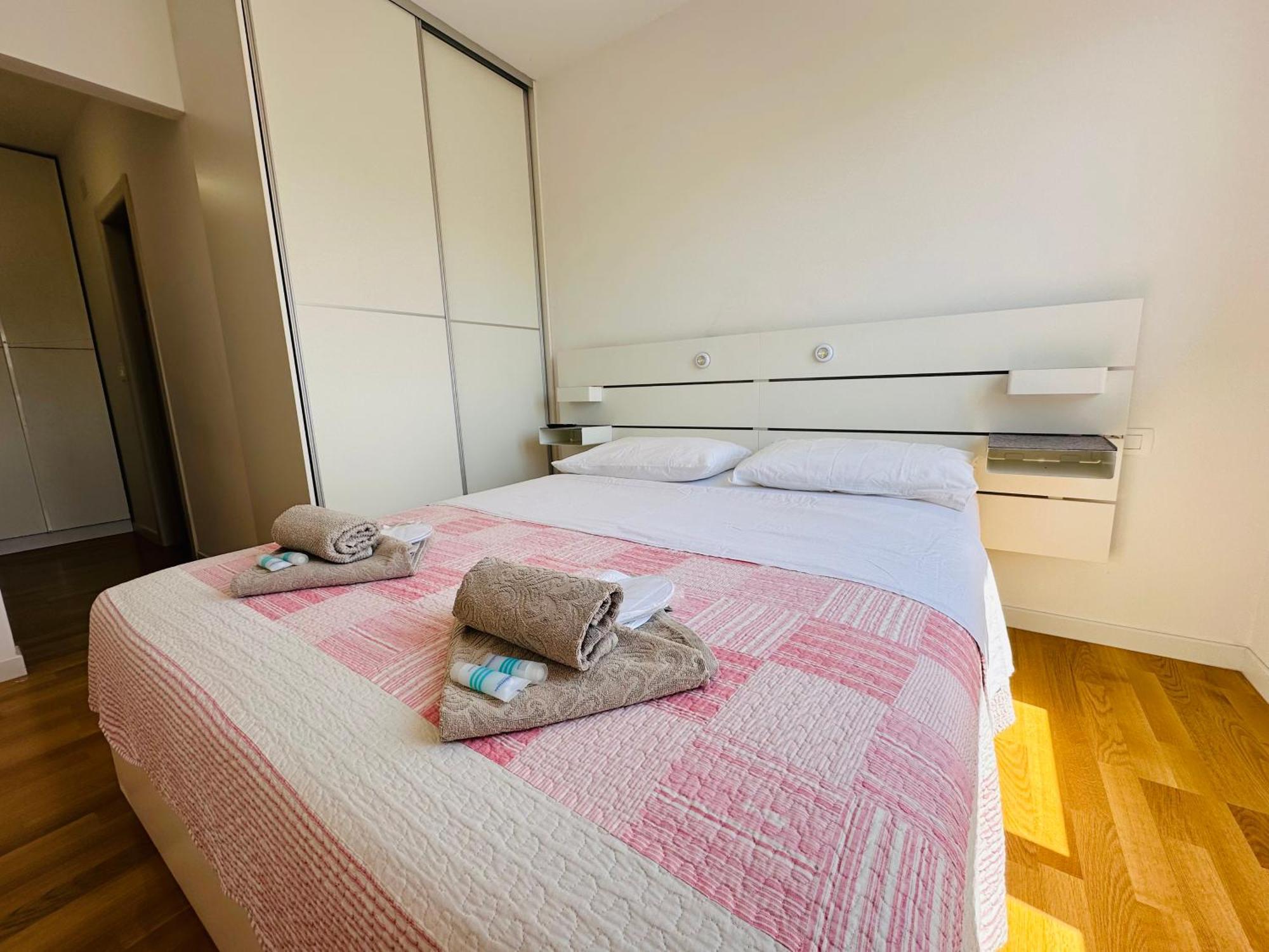 Apartment King With Private Parking Задар Екстериор снимка