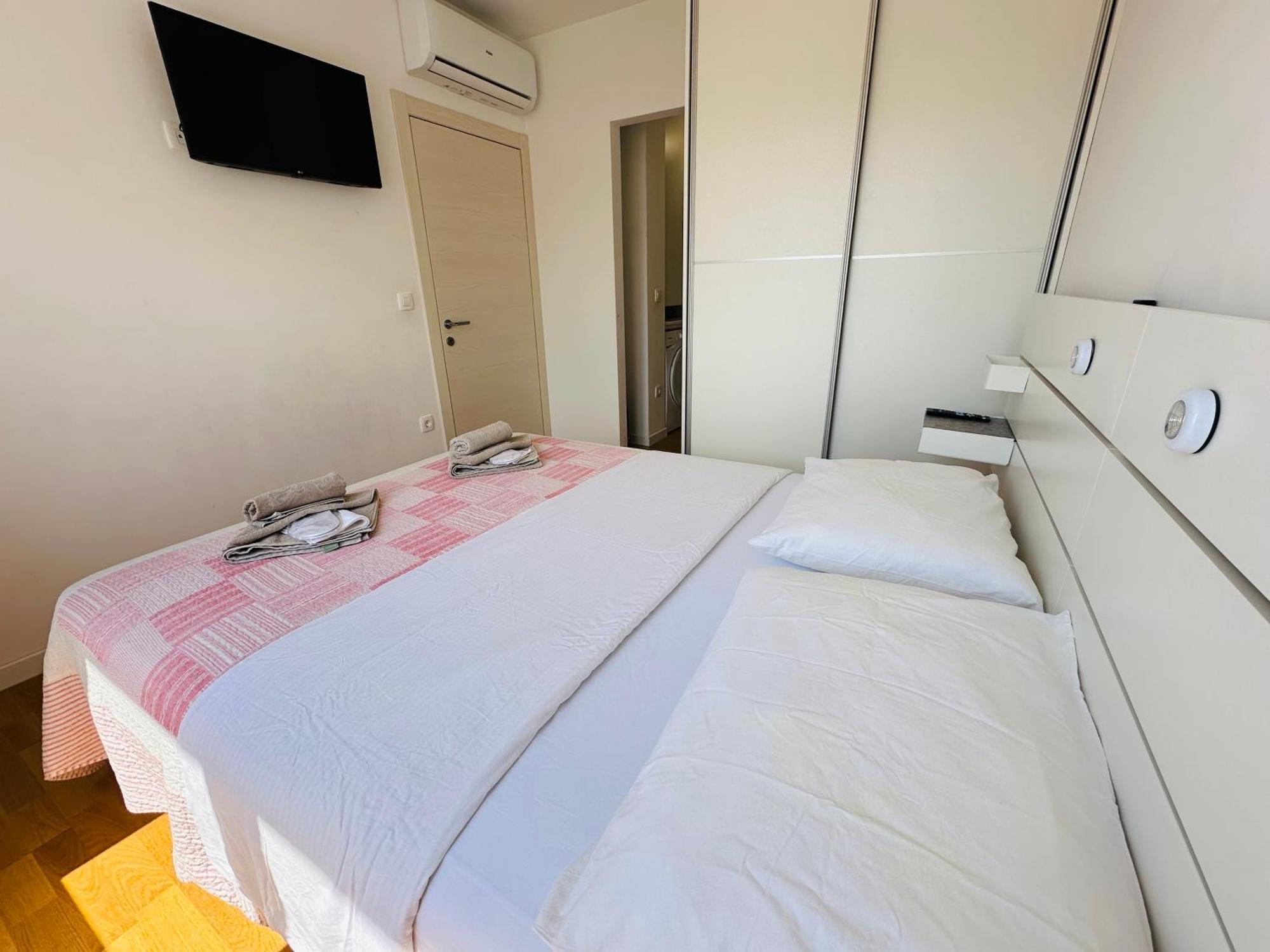 Apartment King With Private Parking Задар Екстериор снимка